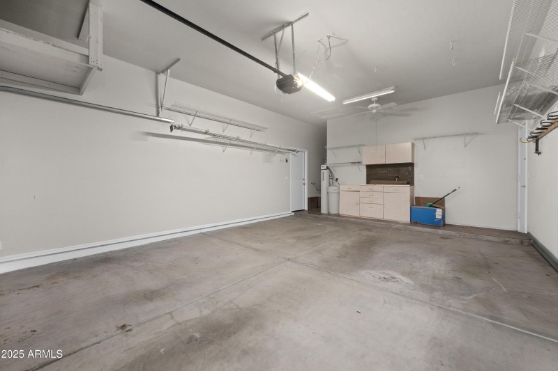 7080-E-Casa-Requena-Drive-35