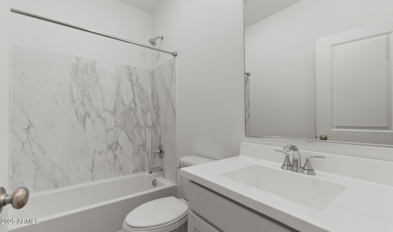 MR Lot #88 Hall Bath (Large)