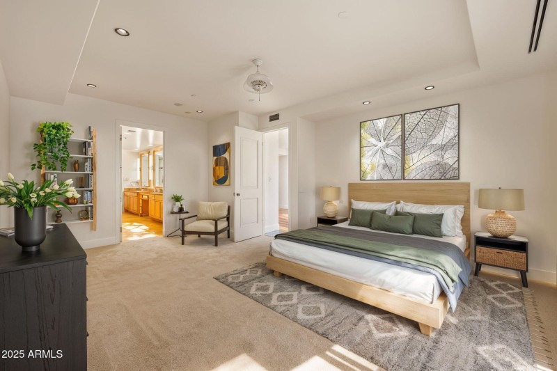 STAGED MASTER BEDROOM