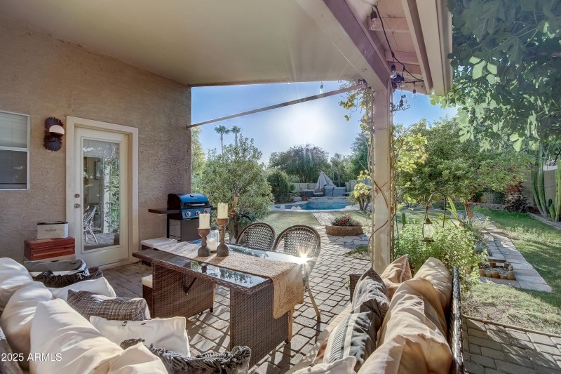 E Kiva Ave-076_4.9MB