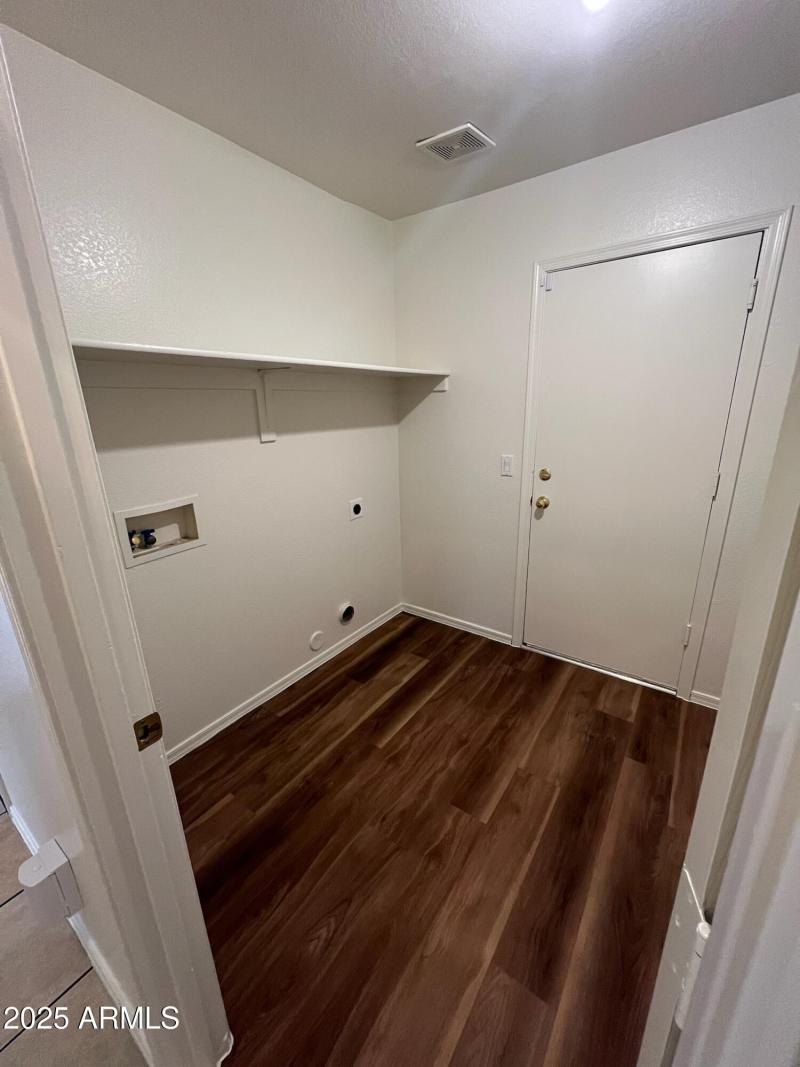 Elmer Diaz 81st Ave Laundry