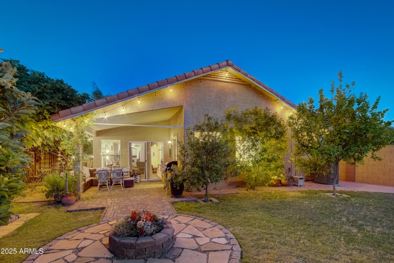 E Kiva Ave-103_4.9MB