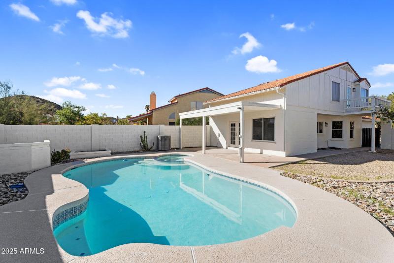 27-web-or-mls-4507 E Monte Way-32