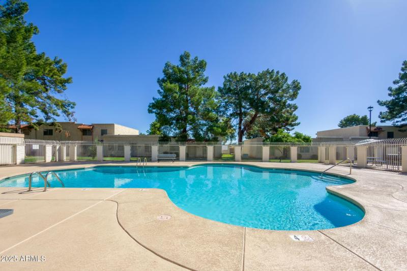 Nothern Manor II - 04