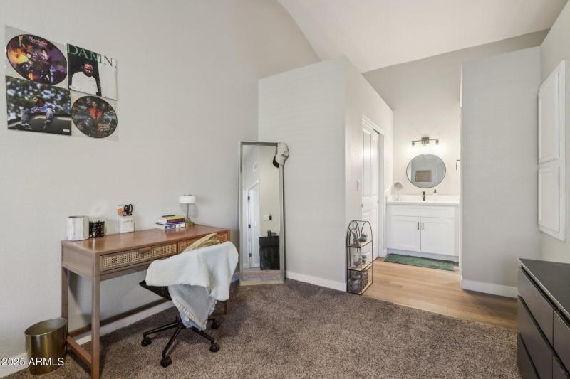 27-web-or-mls-N Alma School Rd-S1710-027