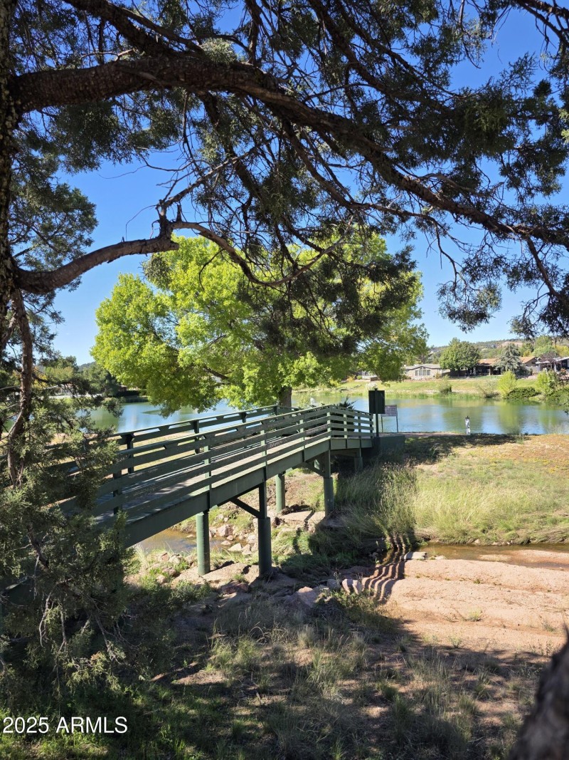 20251017_120340_resized