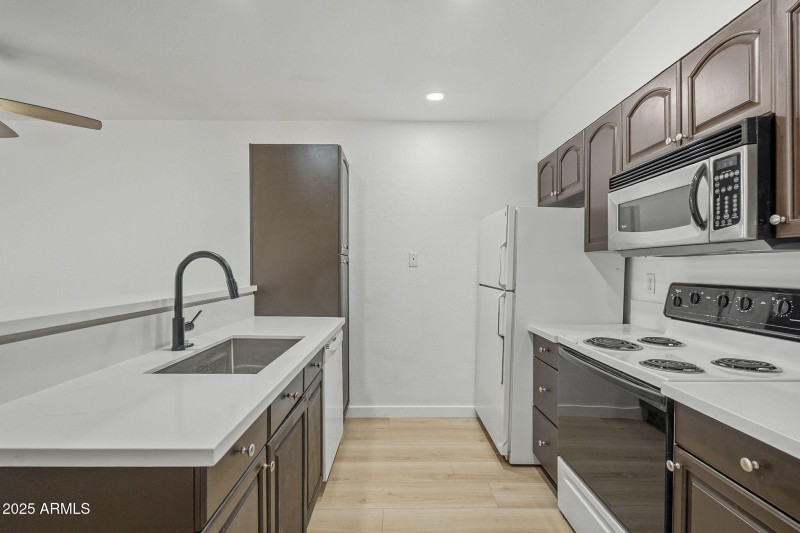 11-web-or-mls-ListerPros-11