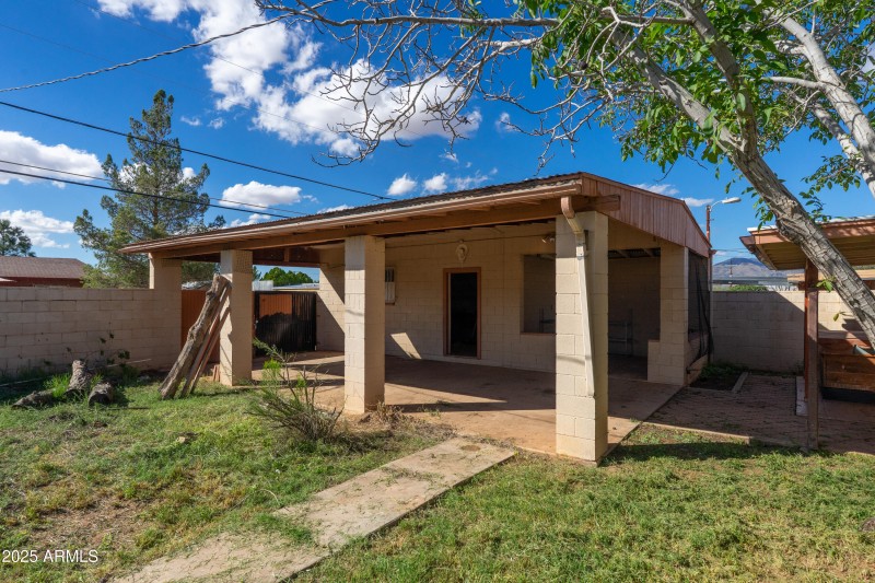Carport
