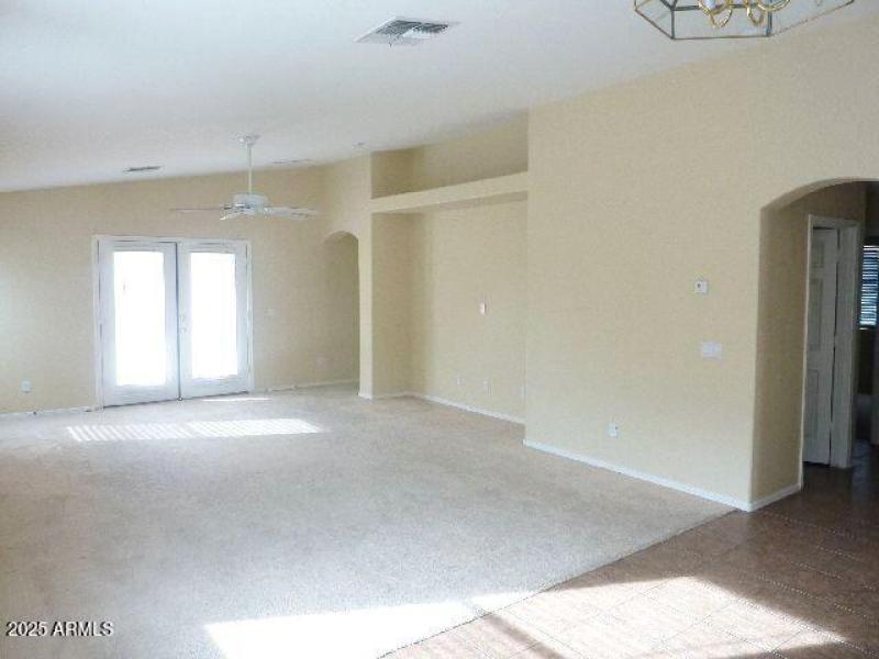 2010 12 3426 72nd lane, 11