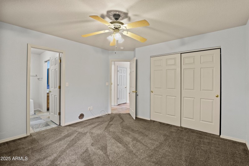 Guest Bedroom 1 (2)