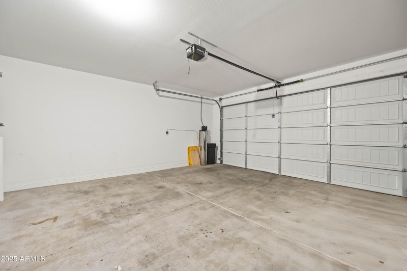 10519 W Atlantis Way Tolleson AZ 85353-8