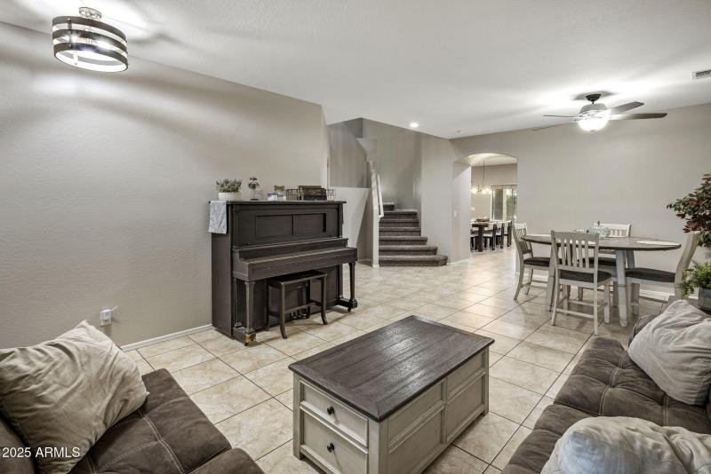 15-web-or-mls-D46A5376