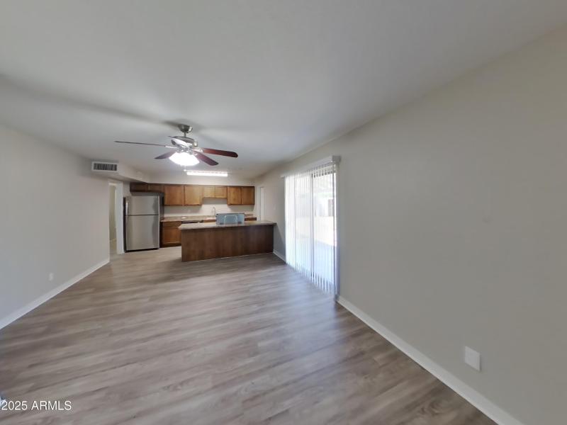 4_pc_e9SDpg23cz_eMHI0ADYp3_layout_0