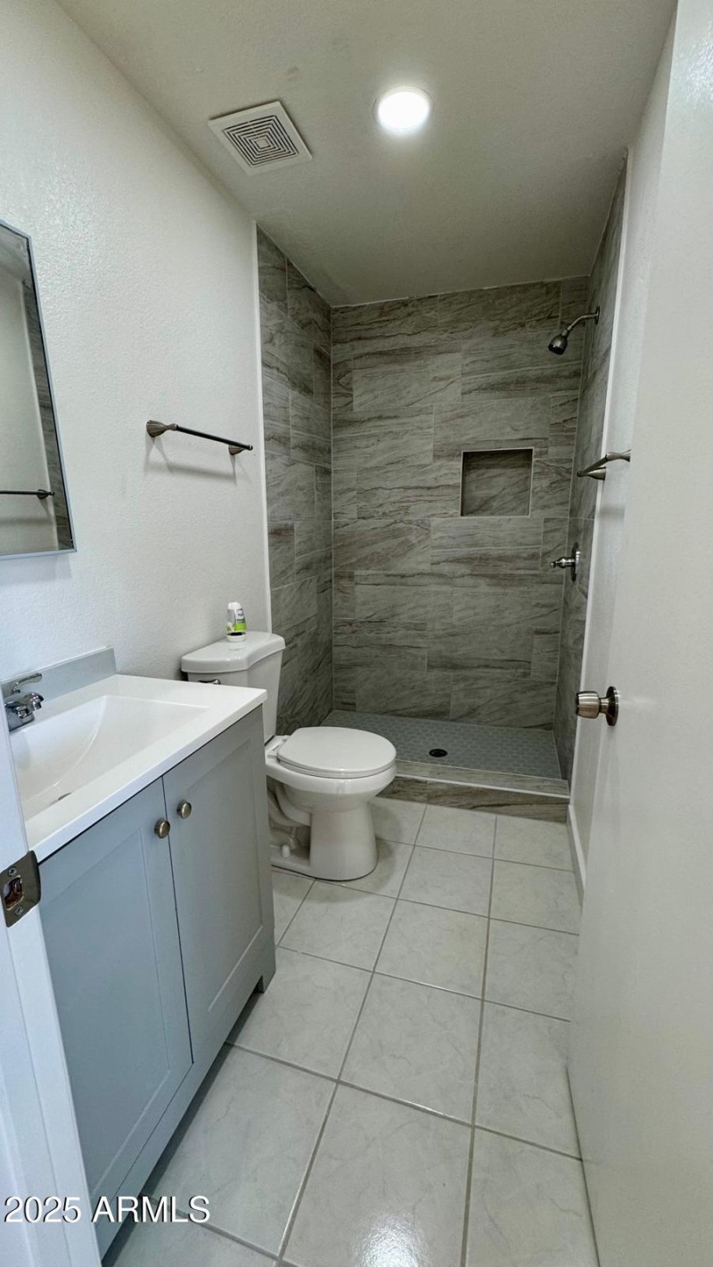 PHOTO-2025-10-17-17-33-04 10