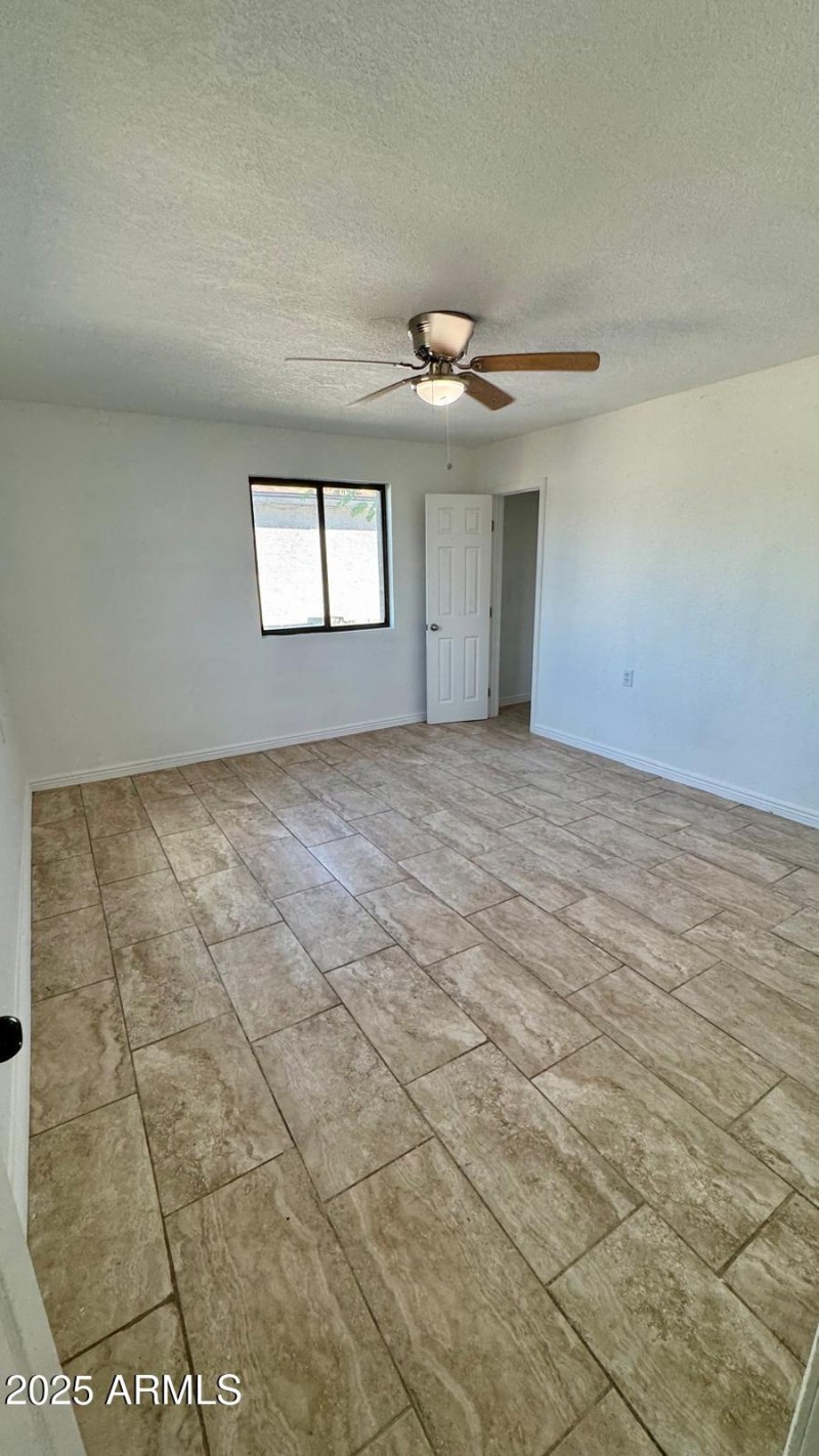 PHOTO-2025-10-17-17-32-26 13