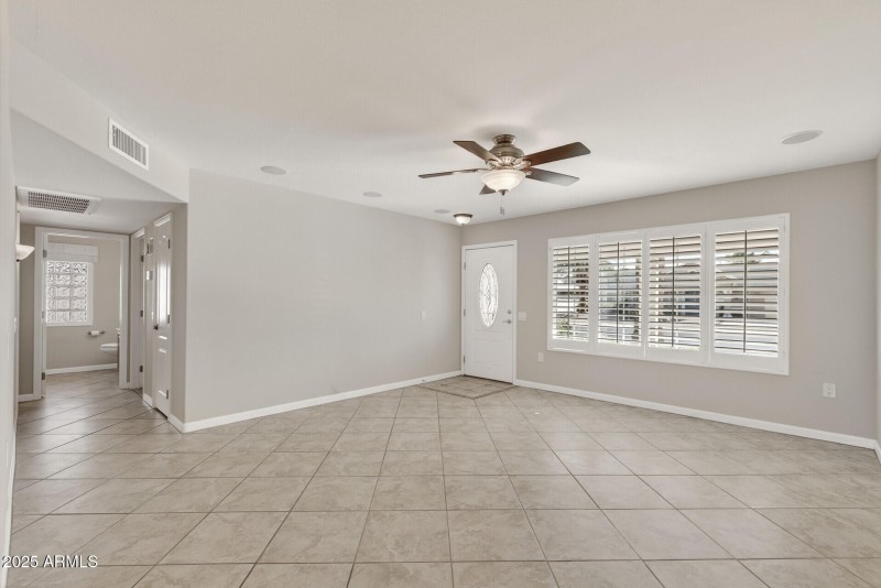 10_19222_N_Welk_Dr9_mls