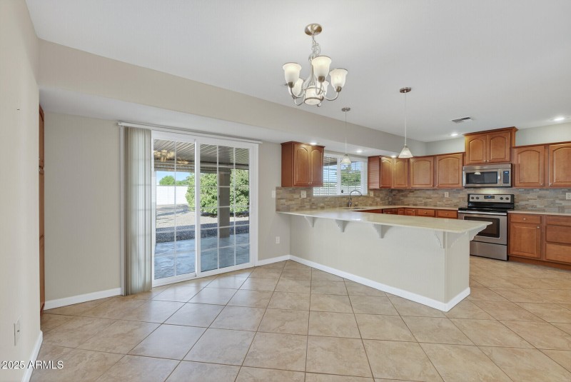 16_19222_N_Welk_Dr15_mls