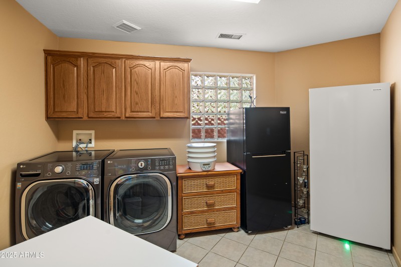 Spacious laundry room