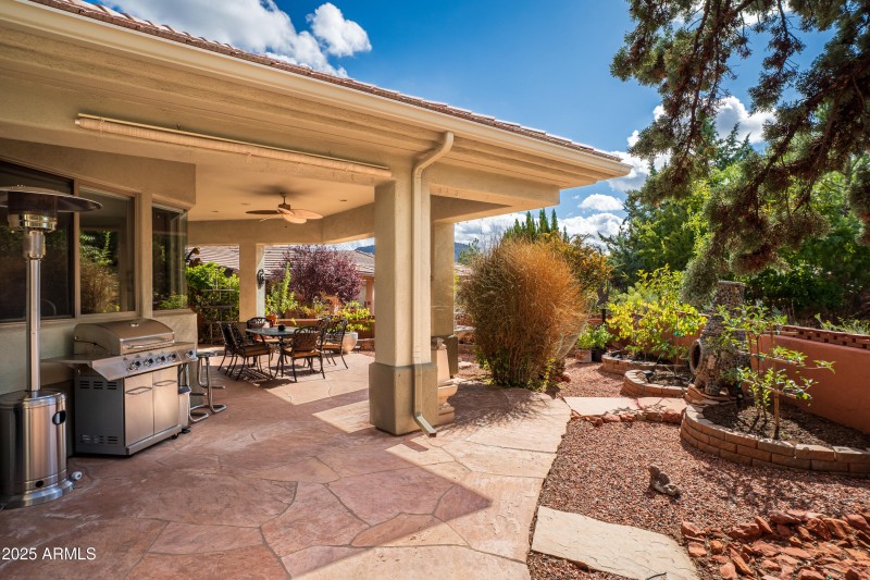 Spacious back patio