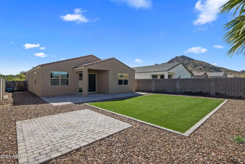 17-Spacious Backyard