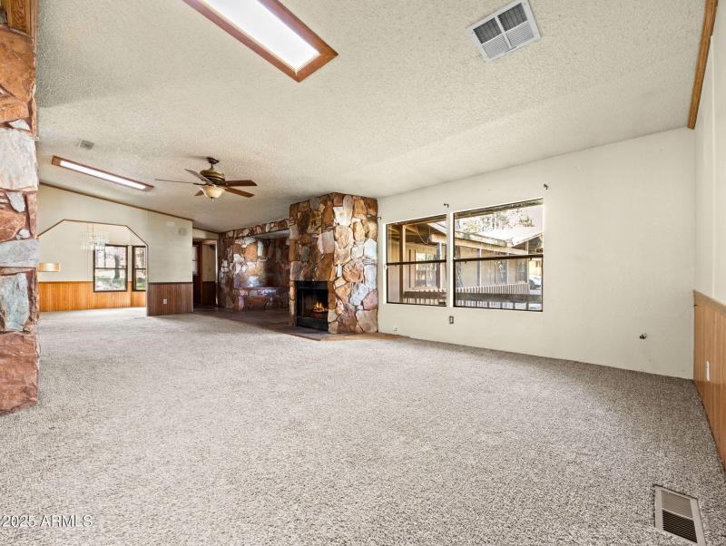 11-web-or-mls-3328 Crimson Rd-100