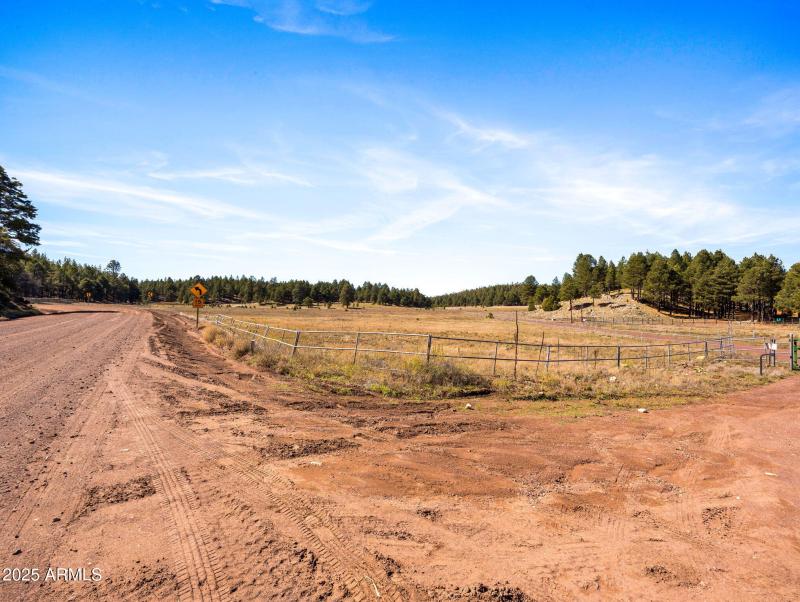 75-web-or-mls-3328 Crimson Rd-177