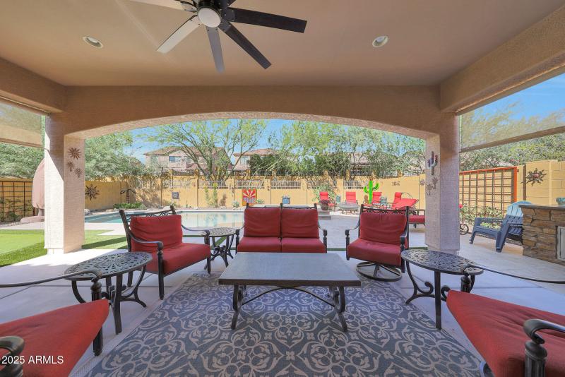 Spacious Covered Patio