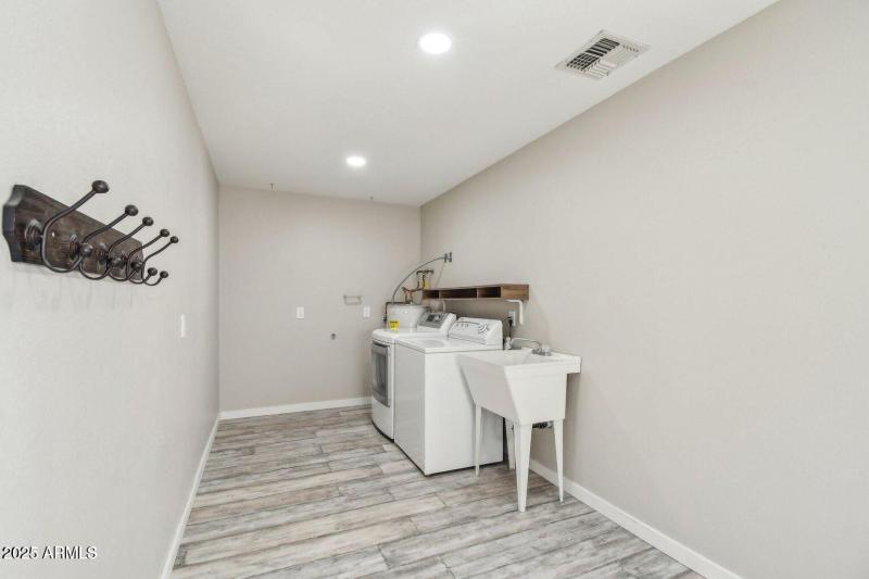 20250520140502934445000000-o (2)