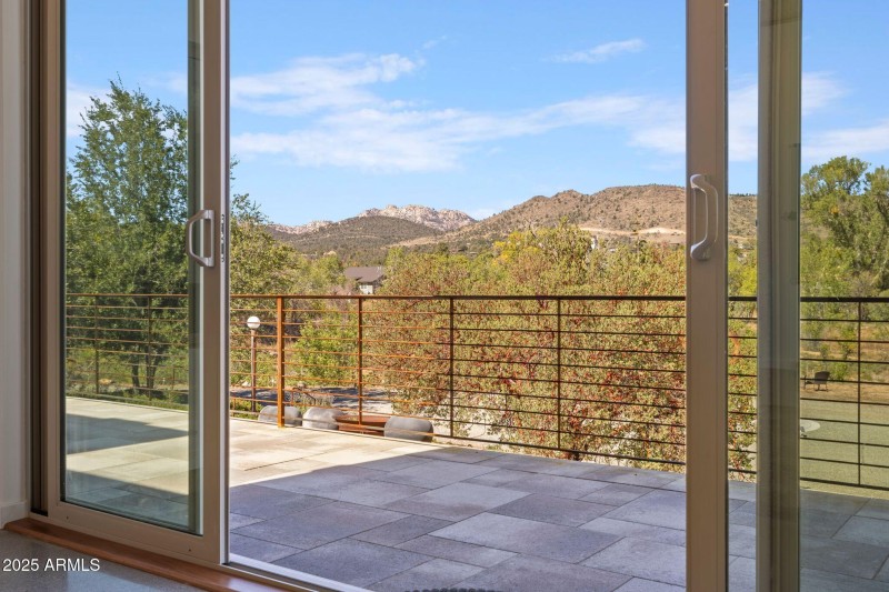 SLIDER OFF FLEX ROOM