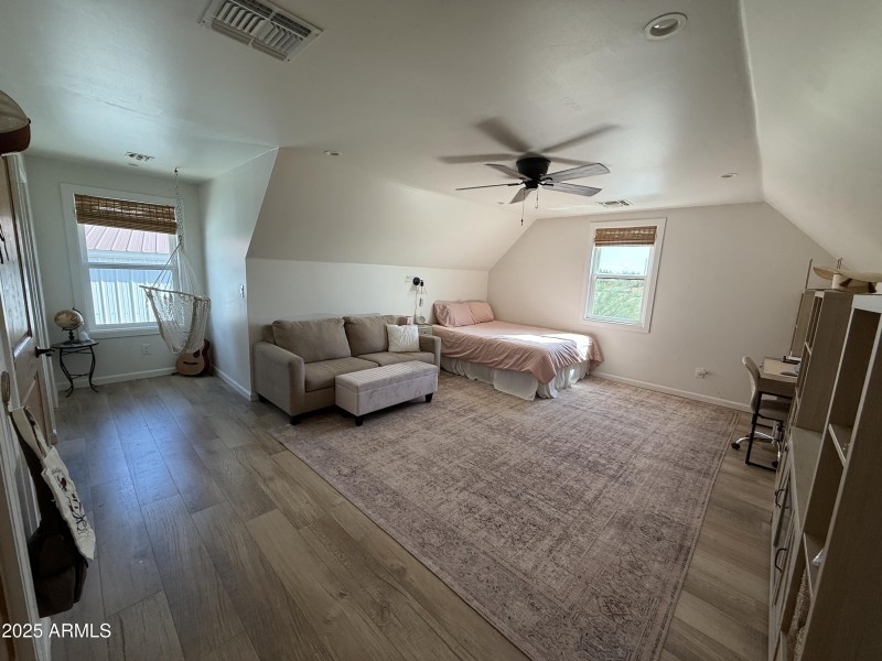 36 upstairs bedroom 3