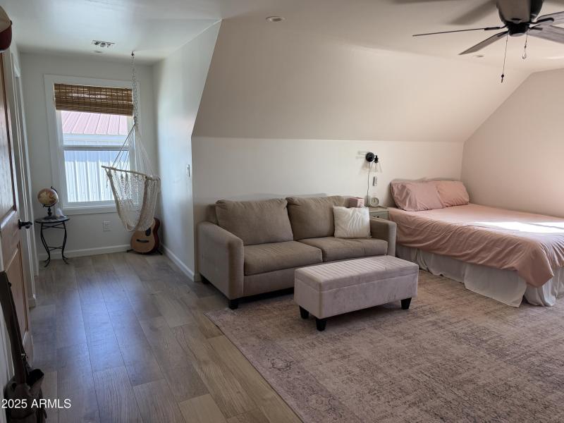 39 upstairs bedroom 3