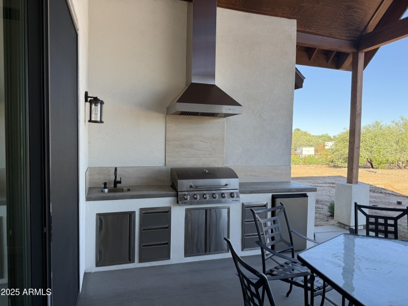 44 outdoor kitchen