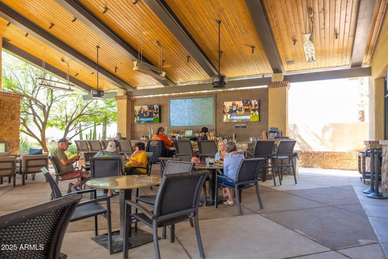 Indigo Grill outside bar