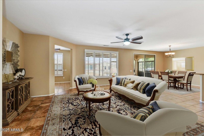 04-Great Room Staged