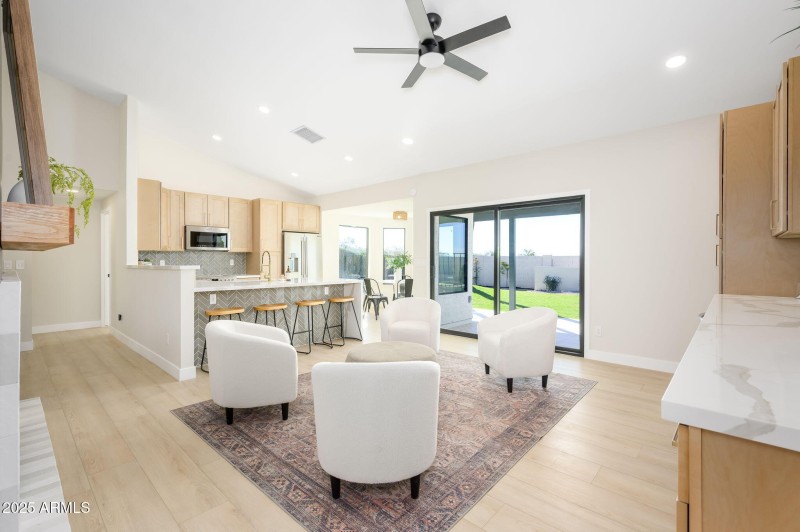 5-web-or-mls-BellaVista-13