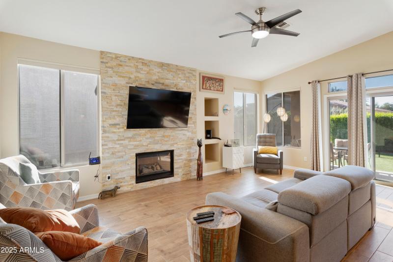 4727 E Azalea Dr Gilbert AZ-print-008-02