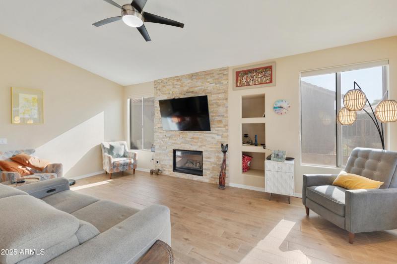 4727 E Azalea Dr Gilbert AZ-print-009-03