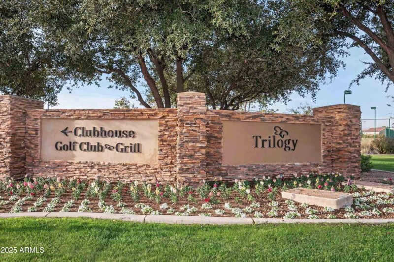 4727 E Azalea Dr Gilbert AZ-print-029-01