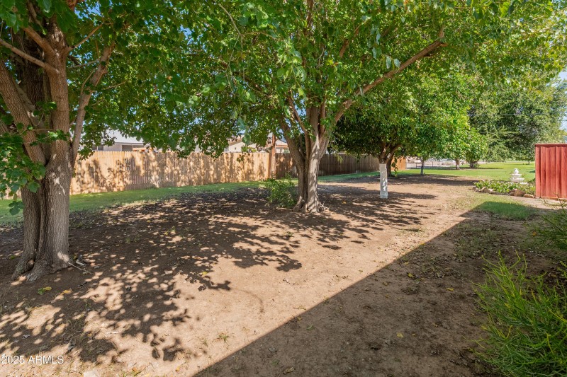 10926 W Abbott Ave-7