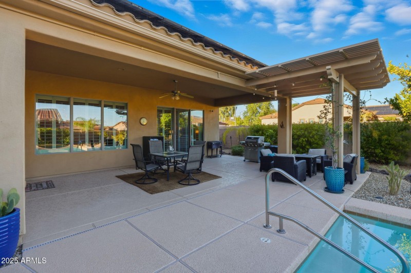 Covered Back Patio & Trellis