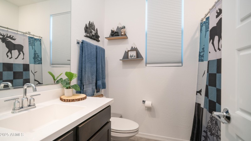 4548 Charlie Dr-6