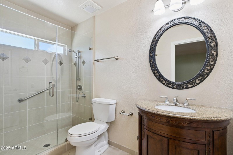 31-web-or-mls-8919-n-80th-pl