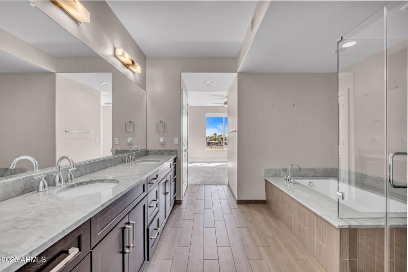 38-web-or-mls-896A0262