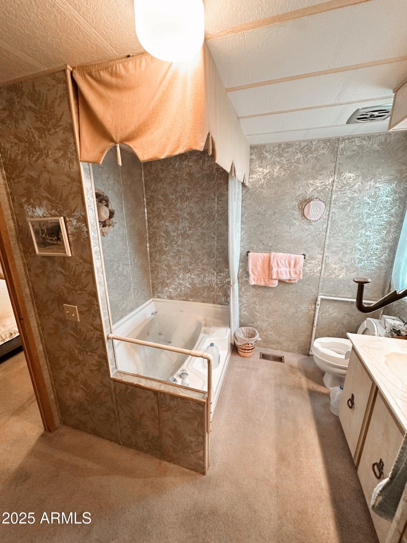 7B68D29E-DACF-46D6-BE5E-596A87EF982F