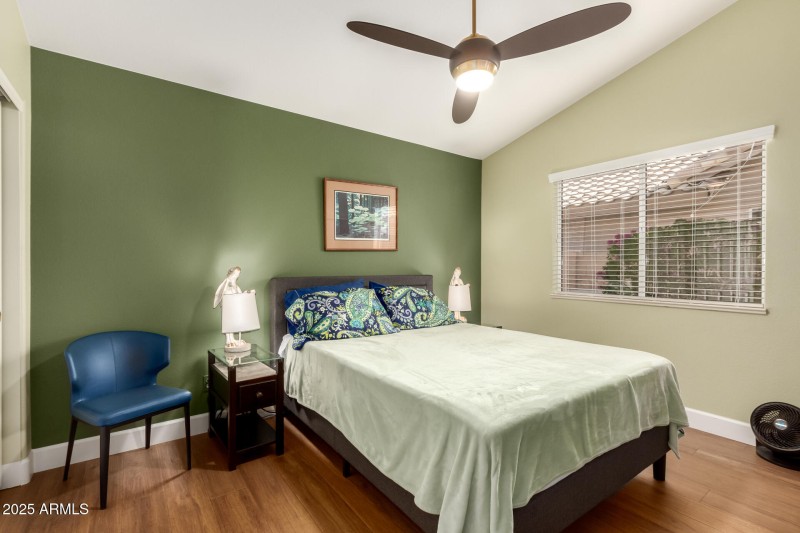 28 - Mountain Laurel