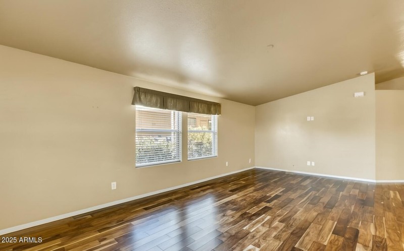 Cozy, bright living area