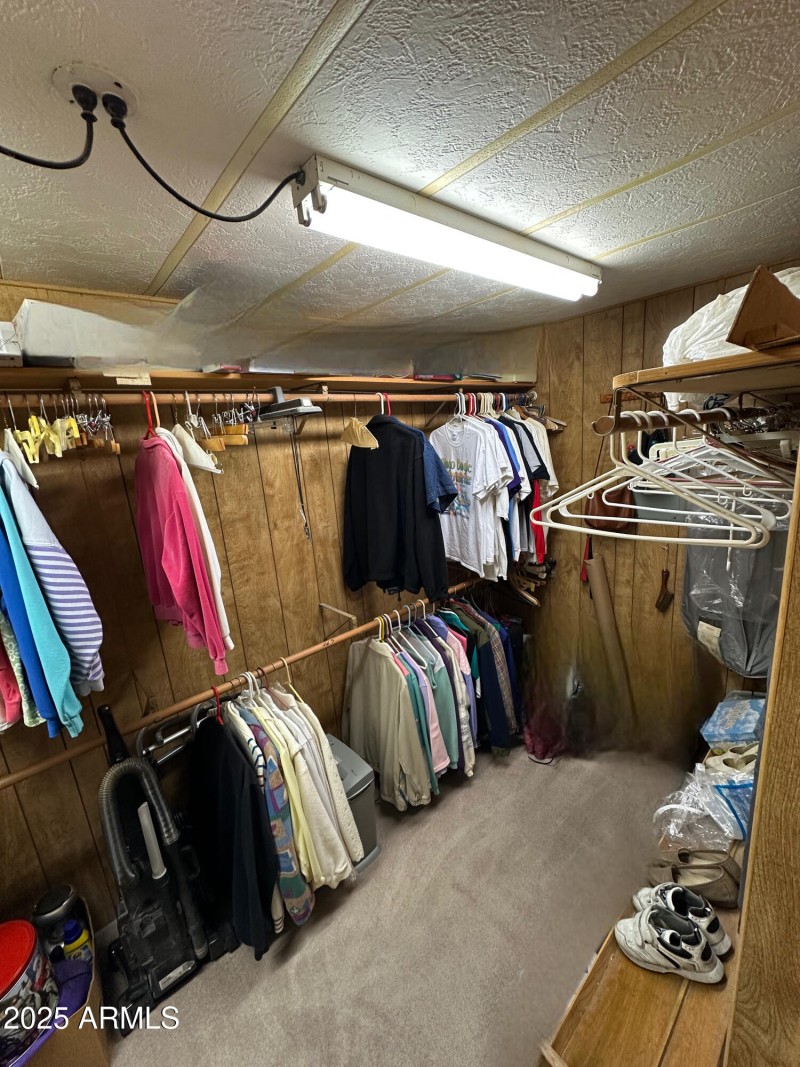 CF09D426-6F58-4B52-8675-C56A1ABA6285