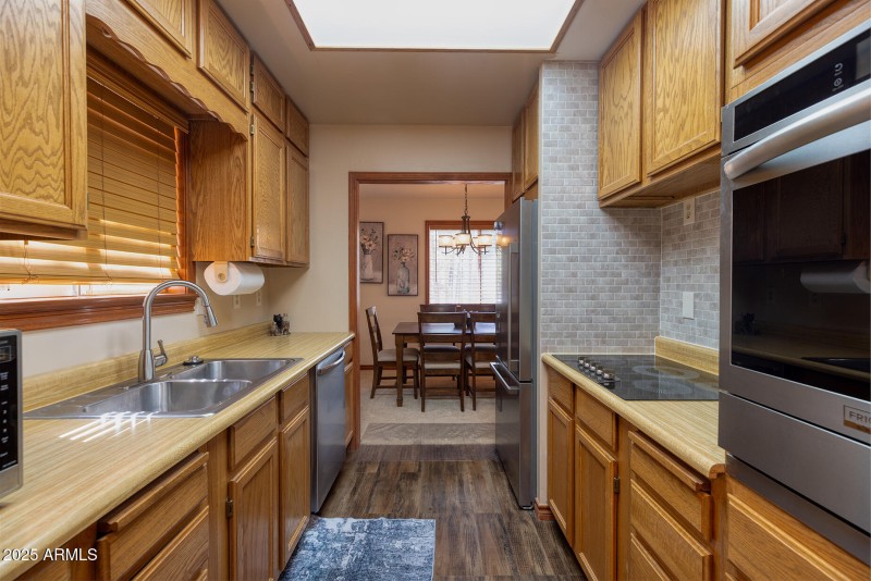 photo(17) 1148 N 43rd ave SL Dawna 0625