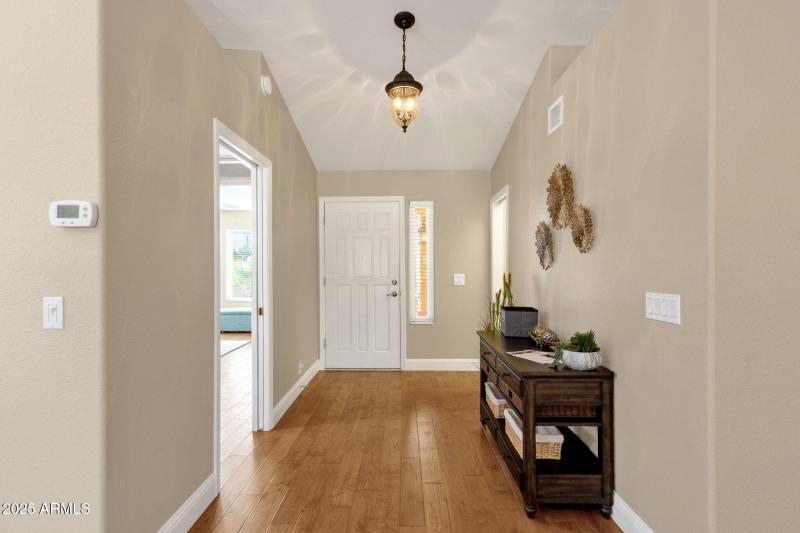 7-web-or-mls-19491-n-88th-ave