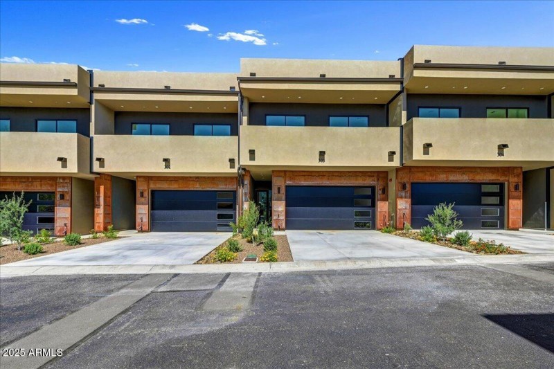 36-Complex Front II